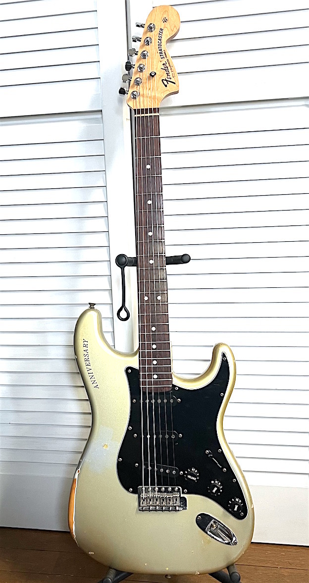 Yahoo!オークション -「fender 1979」(ギター) (楽器、器材)の落札相場