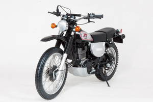 * 1/12 Yamaha = XT500 / 1988 год черный = YAMAHA