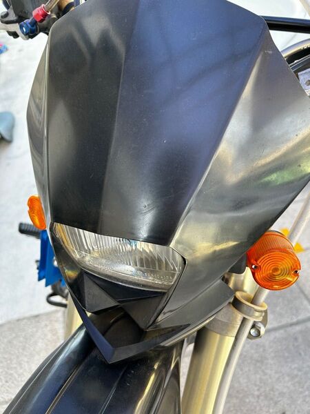 dトラッカー250 フロントカウル
