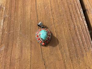  turquoise coral pendant top 