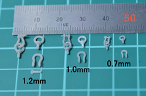アイボルト、シャックルセット(1.2mm)　3Dプリンタ出力未塗装キット　ディティールアップパーツ　1/12、1/24、1/32、1/35、1/144、1/100　3_画像2