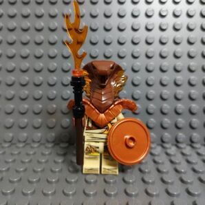 レゴ ヘビヘビ族 ニンジャゴー ミニフィグ