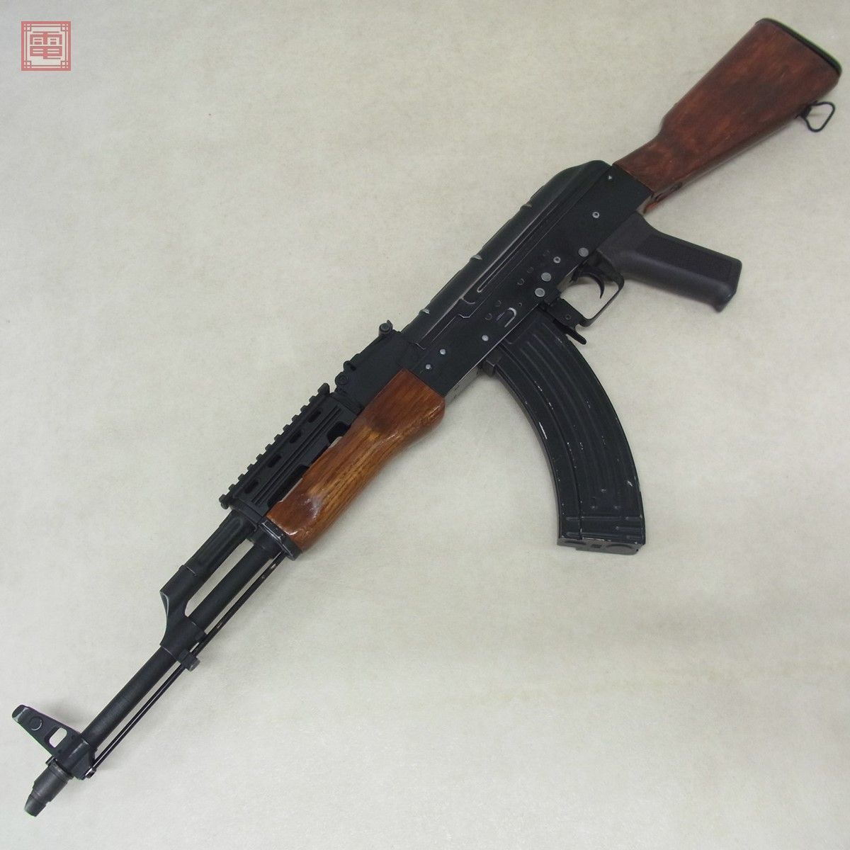 LCT AK74 初期木製ストック フルメタル スタンダード電動ガン グリップ