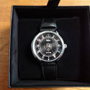  希少未使用ビートルズ50周年記念世界限定1970個オフィシャル腕時計の画像2