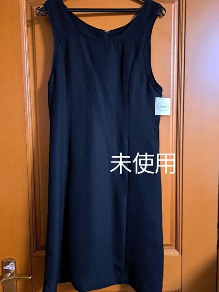 未使用Mサイズ ノースリーブワンピース ブラック