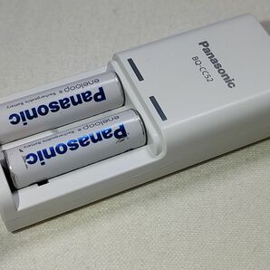 充電式ニッケル水素電池　単3形　eneloop、 充電器セット　Panasonic パナソニック