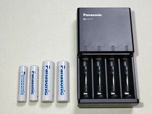 ■ Panasonic　充電器　■ Panasonic 単3形・単4充電式ニッケル水素電池　eneloop