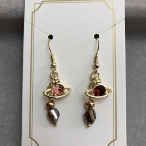 ピアス　ヴィヴィアンウエストウッド（モチーフ）ピアス　ハンドメイド