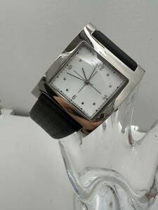 【ブランドメーカー】腕時計 クォーツ　中古品　デザインウォッチ