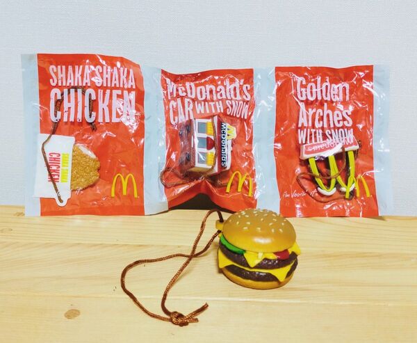 最終値下げ マクドナルド マスコット ダブルクォーターパウンダー コレクション 4個セット