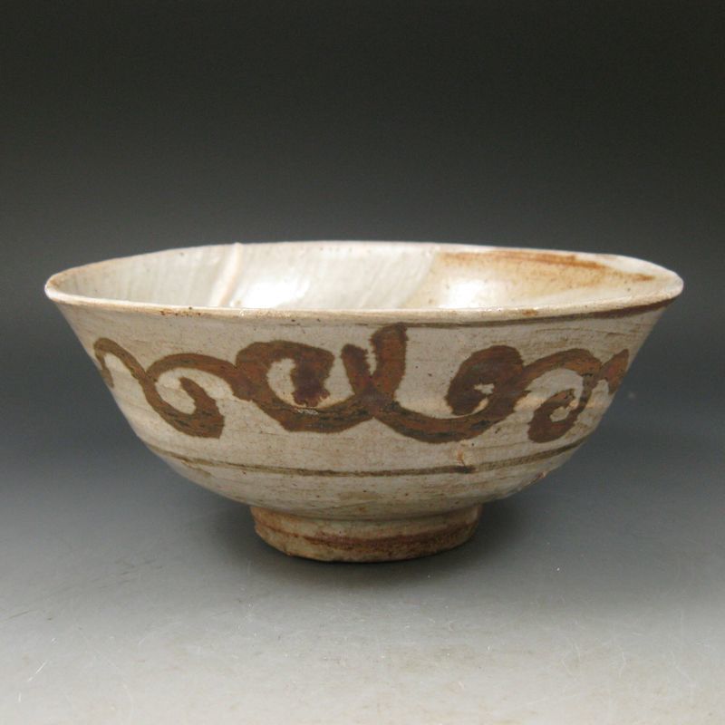 究極の美◇蔵から高そうな黄色の高麗青磁、季朝白磁の抹茶茶碗、井戸