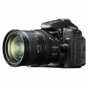 Nikon デジタル一眼レフカメラ D90 AF-S DX 18-200 VRレンズキット D90LK18-200 D90LK18-200