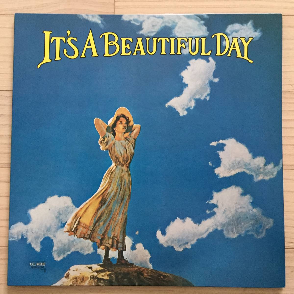 ヤフオク! -「it's a beautiful day」(レコード) の落札相場・落札価格