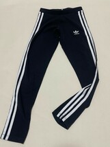 アディダスオリジナルス　adidas Originals　黒　パンツ　スキニーパンツ　スパッツ　サイズXS_画像1