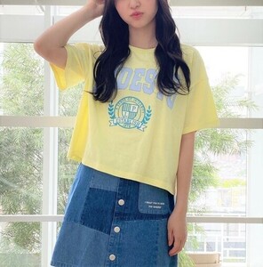 新品　PINK-latte 【コットン100%/毛玉になりにくい】エンブレム入りBIGロゴカレッジTシャツ レモンイエロー(031)　15(150cm) 定価2189円