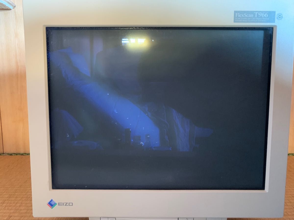 激安】 極美品! デザイナー向け キャリブレーションセンサー付き EIZO