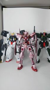 ガンダムダブルオープラモデル3体セット 完成品 ガンプラ ガンプラ