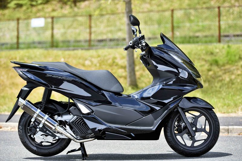 美品 BEAMS PCX JF81用 メタルブラックマフラー 新品未使用 hipomoto.com