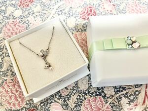 [Красивые товары] Ожерелье Courges Clege Silver Box Жемчужная цветочная узор розовые аксессуары свадьба свадьба