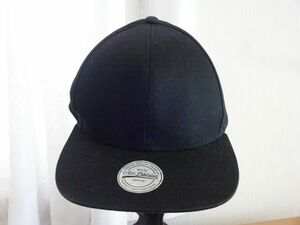 A Acc.Division B メンズ・レディース　黒色帽子　野球帽　サイズ５６cm〜６２cm H&M　キャップ　帽子