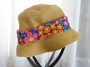 A PARTY PARTY B キッズ帽子　女の子　ブラウン色　ペーパーハット 紐付　サイズ５０cm　キャップ　帽子