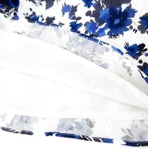 ニューヨーカー NEWYORKER スカート フレア ひざ丈 薄手 サイドファスナー コットン 花柄 67 青 白 ブルー ホワイト ボトムス レディース_画像5
