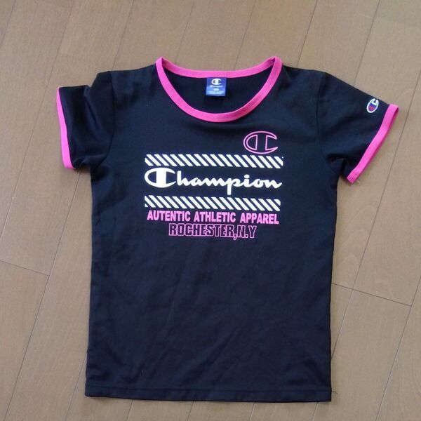 ChampionTシャツ
