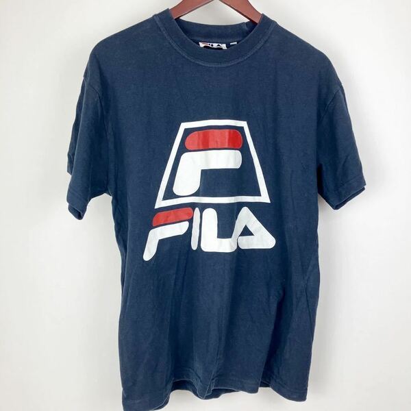 FILA フィラ 半袖 Tシャツ メンズ M 紺 ネイビー カジュアル アメカジ ストリート スポーツ トレーニング ウェア プリント ロゴ