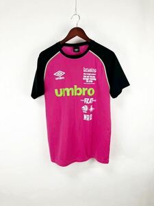 UMBRO アンブロ 半袖Tシャツ クルーネック メンズ Lサイズ相当 スポーツ トレーニング ウェア サッカー ストレッチ ピンク トップス ロゴ