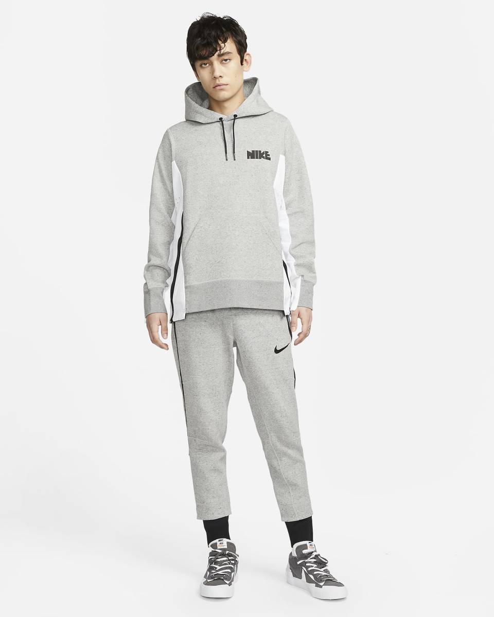 sacai nike スウェットの値段と価格推移は？｜3件の売買データから