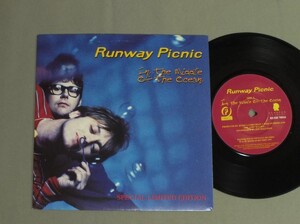 ●英7inch RUNWAY PICNIC/IN THE MIDDLE OF THE OCEAN ○