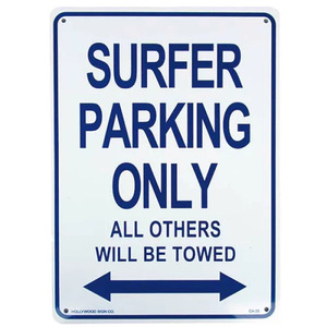 プラスチックサインボード『SURFER PARKING ONLY』サーファー専用駐車場 [CA-33] プラ看板 アメリカン雑貨 インテリア雑貨 ショップ 店舗