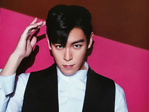 【送料込み・即決】T.O.P（BIGBANG）｜切り抜き 8P｜雑誌 Cut 2015年 1月号｜チェ・スンヒョン タチャ 神の手 インタビュー_画像1