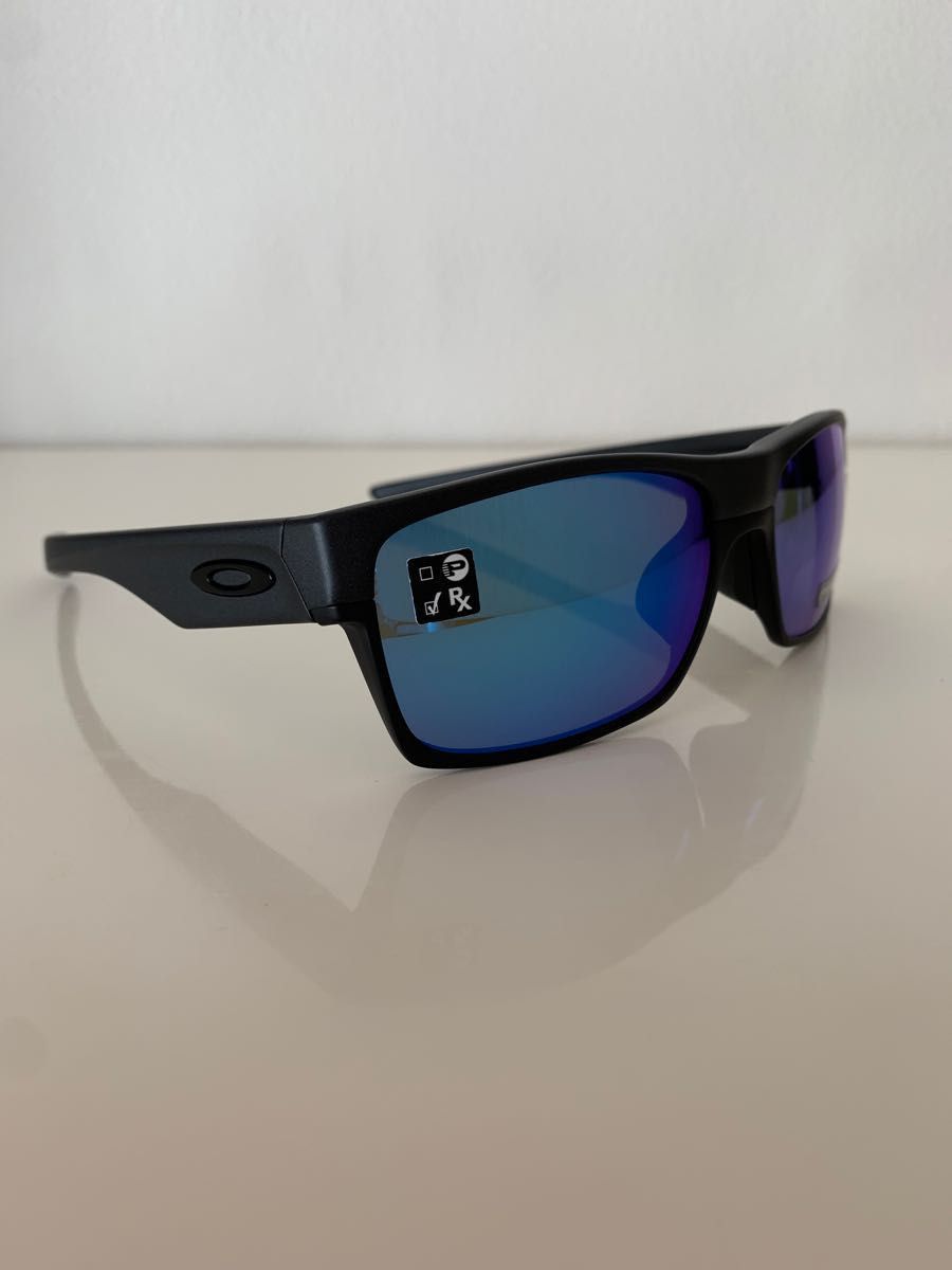 2022超人気 ケース サングラス 【未使用】オークリーOAKLEYサングラス