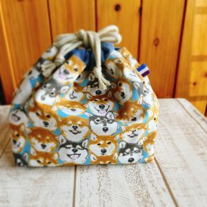 ハンドメイド 巾着袋 お弁当袋 ランチバッグ 柴犬