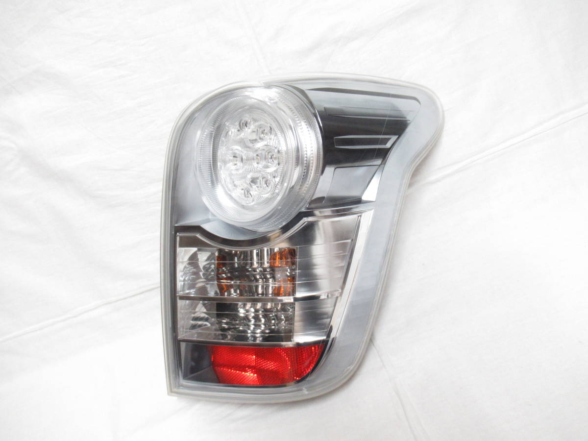 ヤフオク! -「nze141 テール 右」の落札相場・落札価格