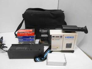 ZY02　ジャンク品　部品取り　東芝　VIDEO MOVIE VHM-C30 本体　他付属品