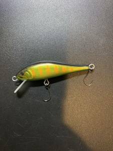 Lurmith Lure Studio バルサミノー 繭玉(5cm/3g) ハンドメイドミノー