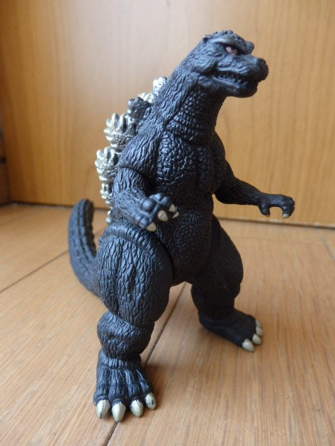 ヤフオク! -「ゴジラ フィギュア ソフビ」の落札相場・落札価格