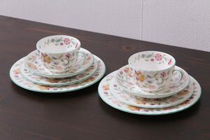 R-036072 中古美品　イギリス　MINTON(ミントン)　Haddon Hall(ハドンホール)　ティーセット(カップ&ソーサー、プレート)(1)