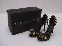 THOMAS WYLDE スタッズストラップ付きパンプス ピンヒール サイズ7 ブラック ゴールド トーマス ワイルド 0-0930G 163831_画像3