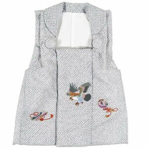 [ capital. Mai .] The Seven-Five-Three Festival man 3 -years old . cloth coat embroidery entering ..bghs10 ash hawk 