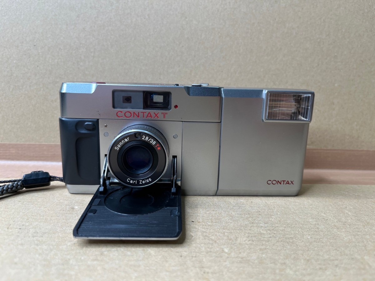 セール 登場から人気沸騰】 Contax T初代 + 純正ストロボ T14 AUTO