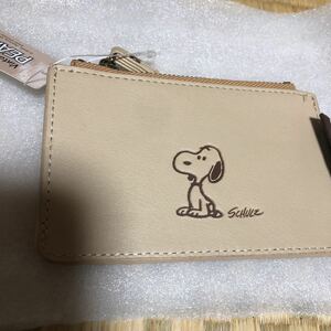  tag attaching f rug men to case Peanuts Snoopy beige IC card-case 