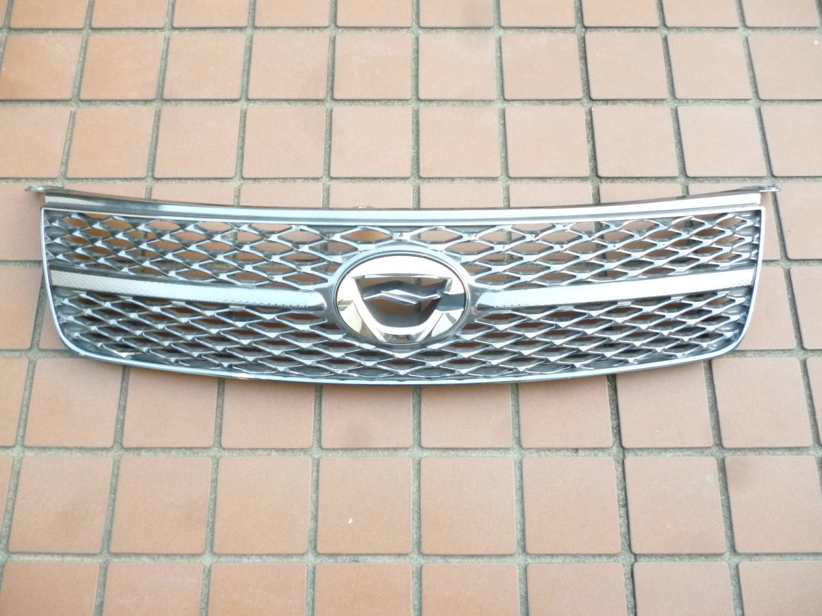 カローラ 海外仕様 トヨタエンブレム用 フロントグリル 純正 ブラック