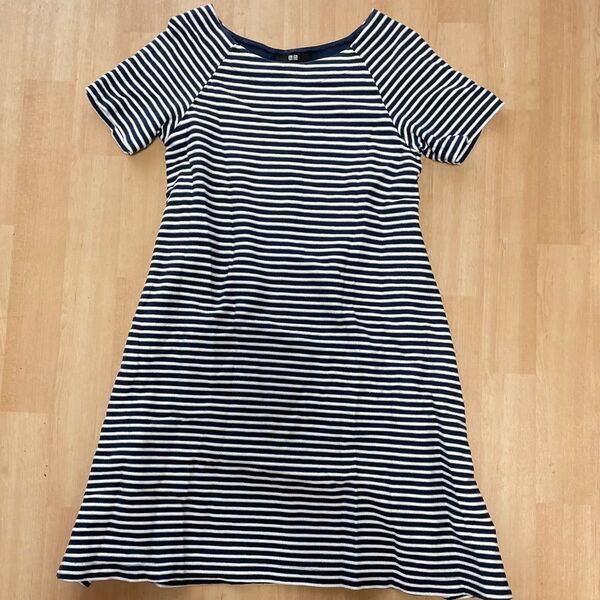 UNIQLO ボーダーワンピース