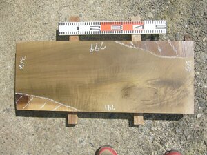 16-88　大きな朴（ホオ）杢の乾燥材・・・まな板・鞘・指物・ロクロ・刳りもの