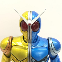 【中古】箱傷み)S.H.Figuarts (真骨彫製法) 仮面ライダーW ルナトリガー[240069127610]_画像10