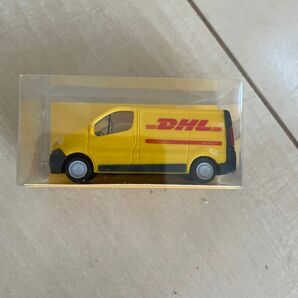 DHLトラック　ミニカー