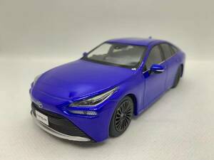 1/30 トヨタ ミライ TOYOTA MIRAI 8Y7 フォースブルーマルティプルレイヤーズ J04-03-101